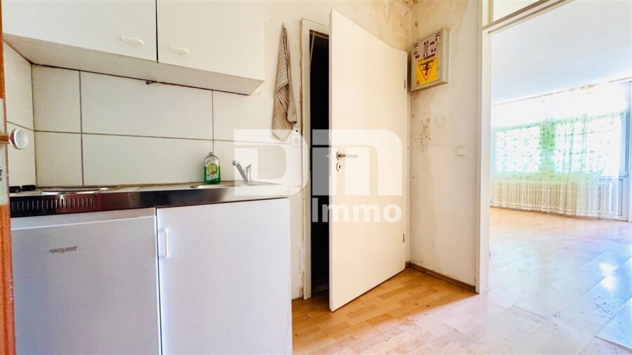 Lukratives Immobilienpaket: 5 Wohnungen / Apartments in Uninähe mit Tiefgaragenstellplätzen - WE 194 Flur / Diele